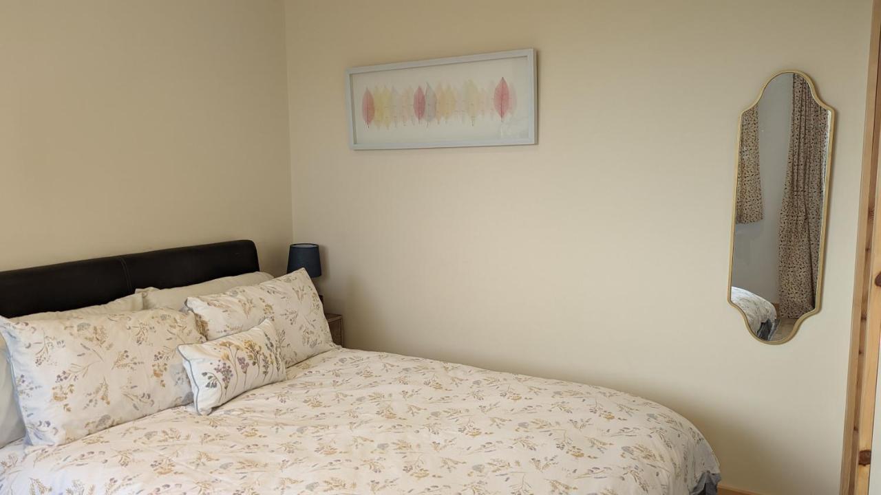 Meadow View Studio Apartamento Gillingham  Exterior foto